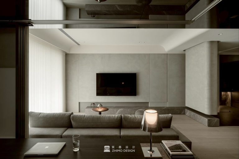 LINE_ALBUM_Sway 質墨_260810_13